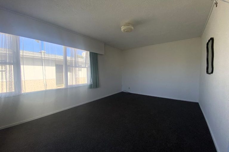 Photo of property in 10/90 Gloucester Street, Greenmeadows, Napier, 4112