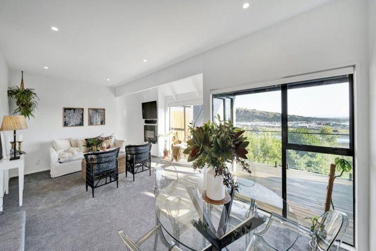 Photo of property in 8 Hobday Lane, Mount Pleasant, Christchurch, 8081