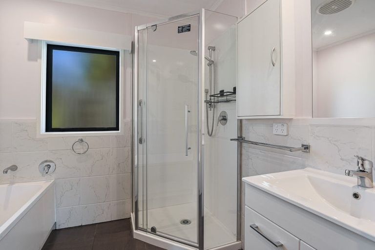 Photo of property in 1422 Manawahe Road, Manawahe, 3194