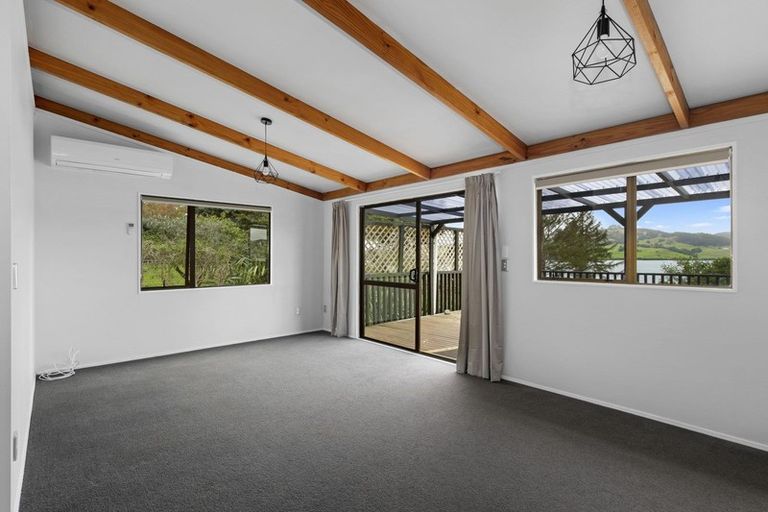 Photo of property in 6 Yarborough Street, Kohukohu, 0491
