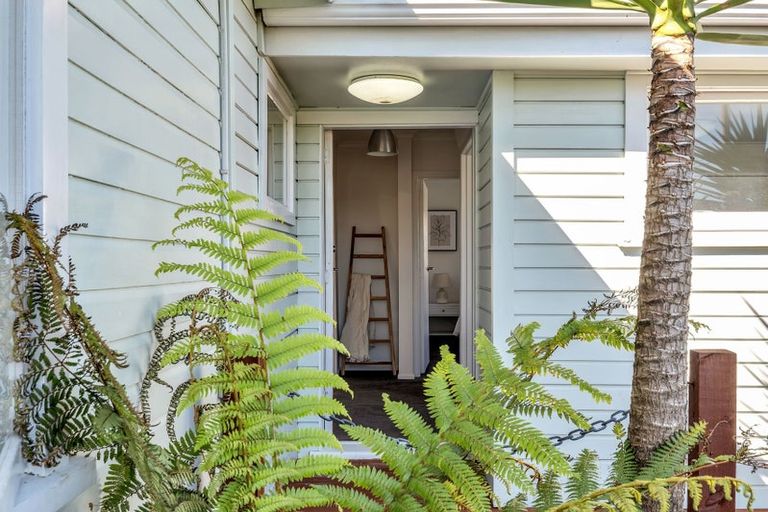 Photo of property in 5 Sunrise Avenue, Owhata, Rotorua, 3010