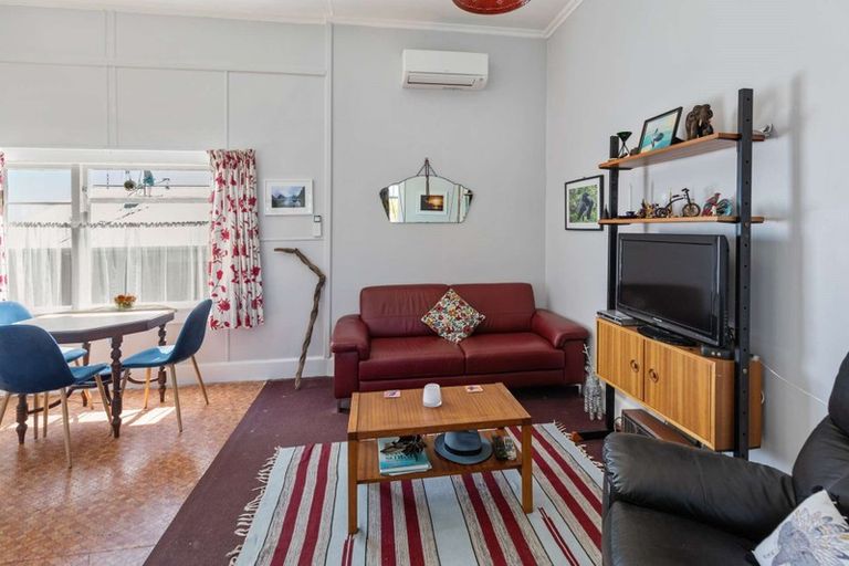 Photo of property in 30 Kowhai Street, Castlecliff, Whanganui, 4501