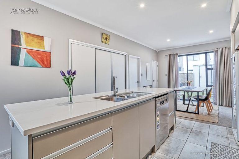 Photo of property in 19 Saltmarsh Road, Hobsonville, Auckland, 0616