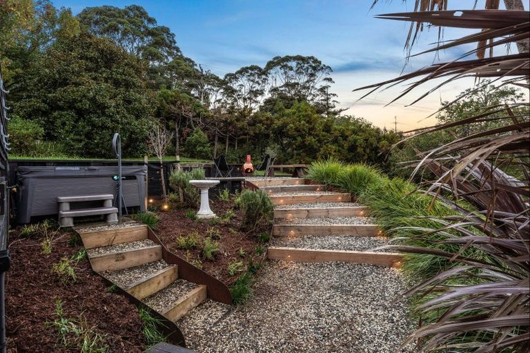 Photo of property in 181 Baddeleys Beach Road, Tawharanui Peninsula, Warkworth, 0986