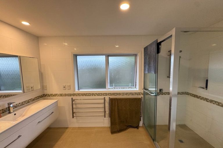 Photo of property in 60 Clydesdale Avenue, Somerville, Auckland, 2014