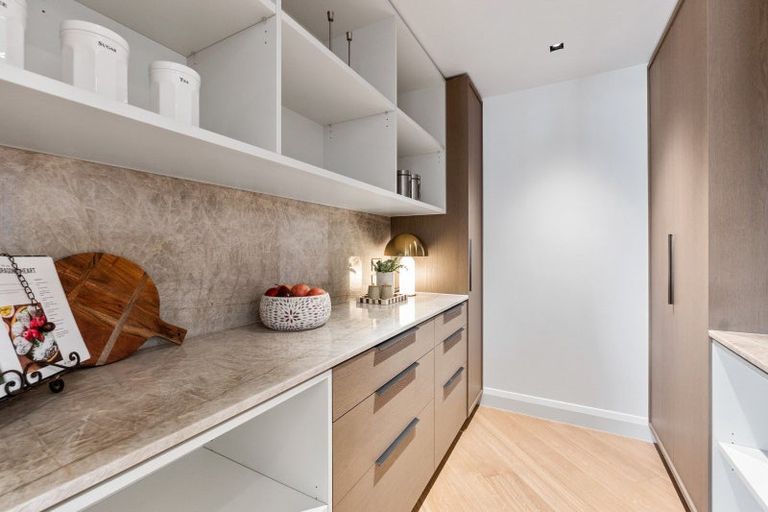 Photo of property in 124 Aldwins Road, Phillipstown, Christchurch, 8062