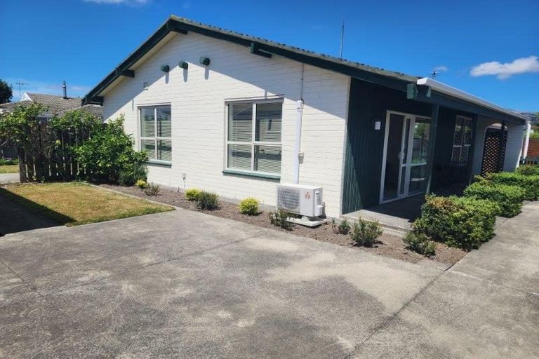 Photo of property in 2/111 Kaiwara Street, Hoon Hay, Christchurch, 8025