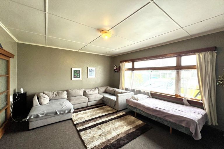 Photo of property in 2 Madrid Street, Dannevirke, 4930