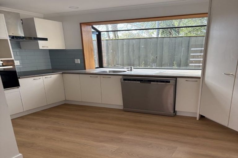 Photo of property in 82a Idris Road, Fendalton, Christchurch, 8052