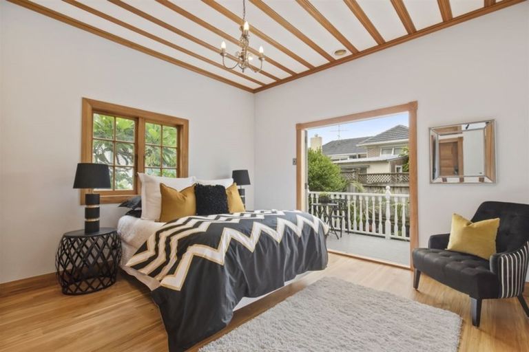Photo of property in 13 Grahame Street, Devonport, Auckland, 0624