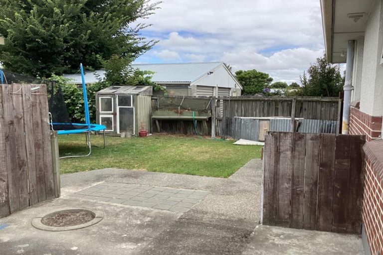 Photo of property in 42 Blankney Street, Hornby, Christchurch, 8042