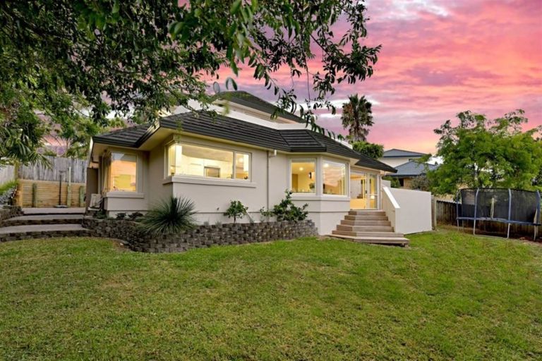 Photo of property in 10 San Lorenzo Rise, Henderson, Auckland, 0612