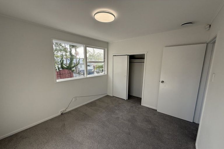 Photo of property in 45 Juniper Road, Sunnynook, Auckland, 0620