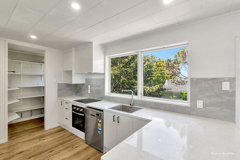 Photo of property in 23 Takanini School Road, Takanini, 2112