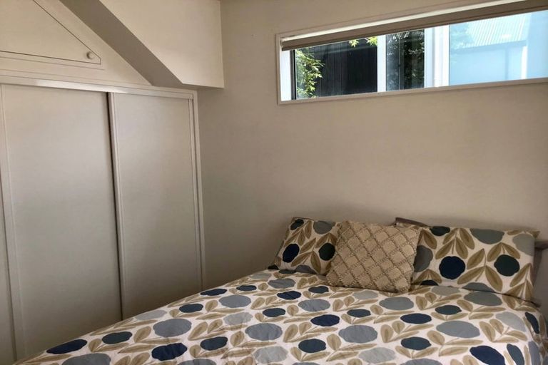 Photo of property in 2/108 Edgeware Road, St Albans, Christchurch, 8014