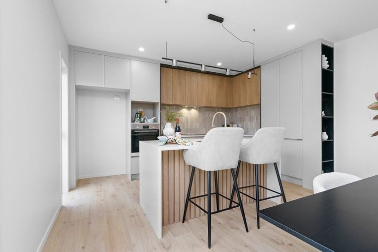 Photo of property in 9b Bourke Drive, Cambridge, 3434