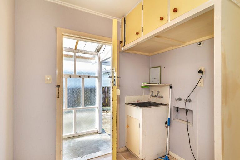 Photo of property in 47 Duke Street, Levin, 5510