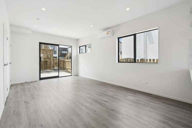 Photo of property in 52 Opoka Street, Papakura, 2110