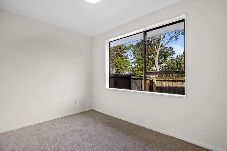 Photo of property in 2/33 Tower Street, Hornby, Christchurch, 8042