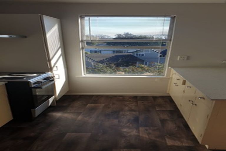 Photo of property in 24a Parklands Drive, Karori, Wellington, 6012