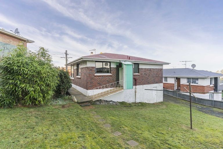 Photo of property in 5 Stephen Street, Halfway Bush, Dunedin, 9010