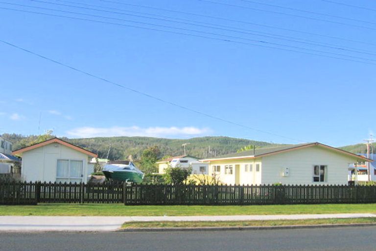 Photo of property in 200 Hetherington Road, Whangamata, 3620