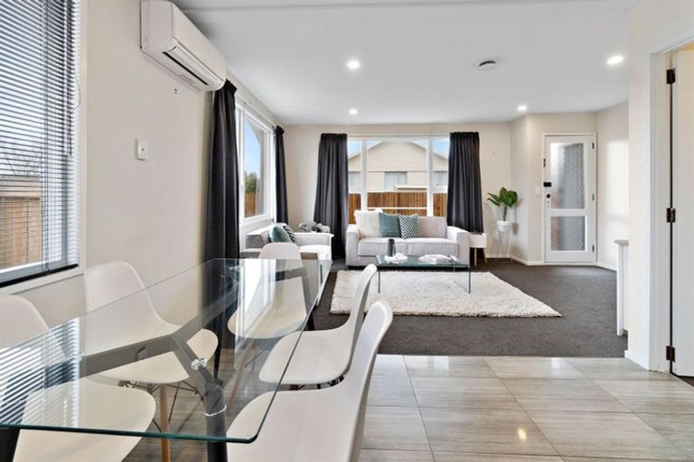 Photo of property in 7 Farnborough Street, Aranui, Christchurch, 8061