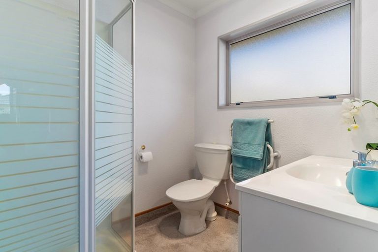 Photo of property in 24 Santa Monica Drive, Papamoa Beach, Papamoa, 3118