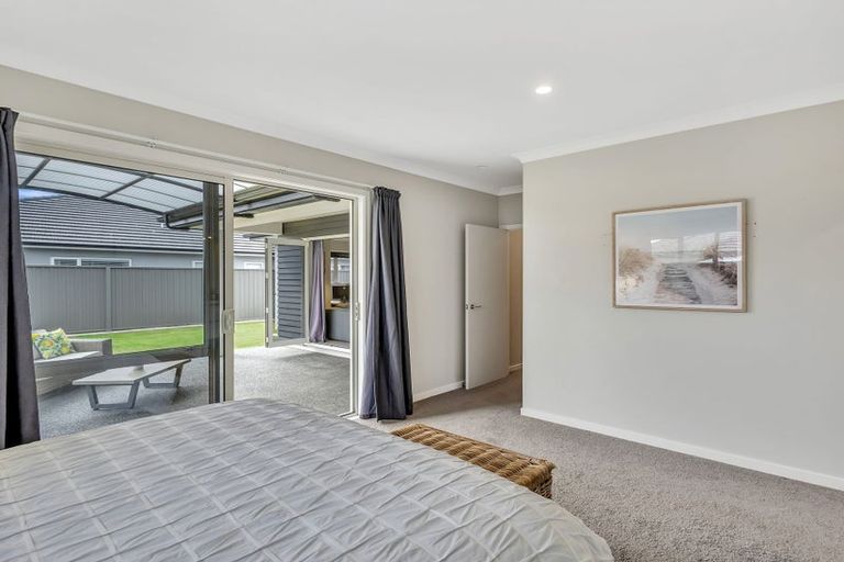Photo of property in 22 Kaituna Place, Te Awa, Napier, 4110
