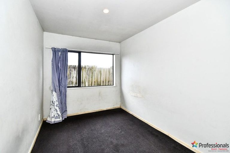 Photo of property in 15 Alderson Lane, Favona, Auckland, 2024