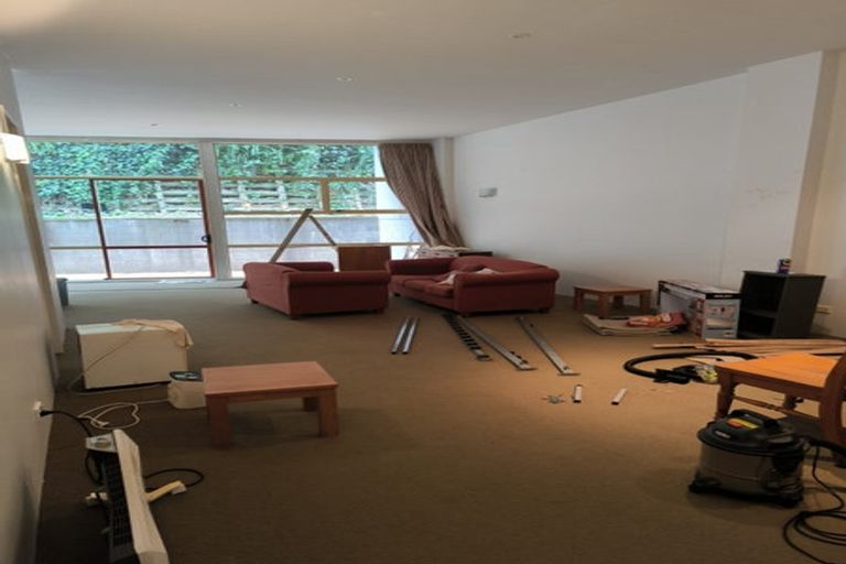 Photo of property in Sirocco Apartments, 402/8u Church Street, Wellington Central, Wellington, 6011