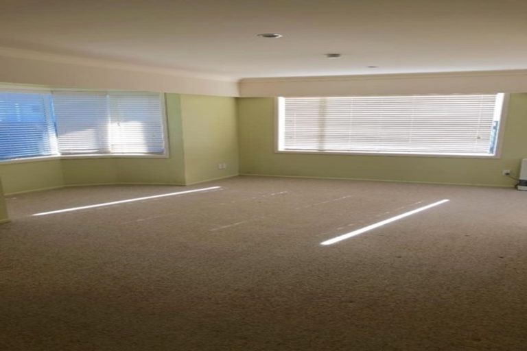 Photo of property in 5 Matai Street, Waikanae, 5036