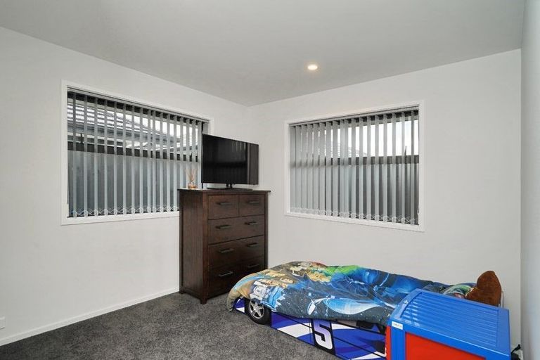 Photo of property in 58 Packard Crescent, Halswell, Christchurch, 8025