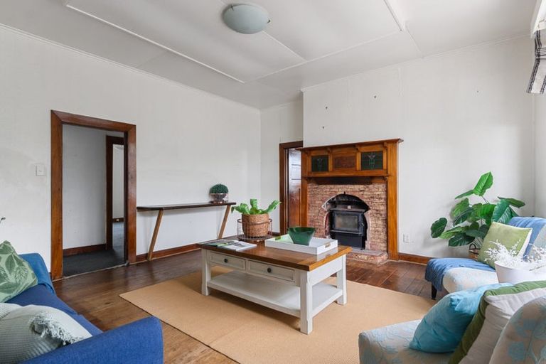Photo of property in 200 Cobden Street, Gisborne, 4010