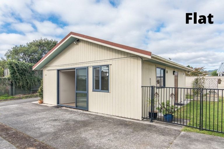 Photo of property in 29 Frimley Terrace, Waikanae Beach, Waikanae, 5036