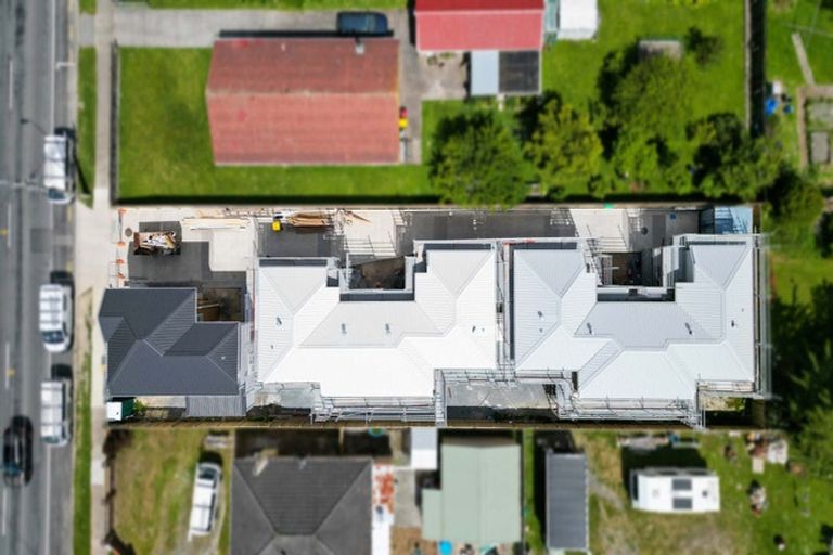Photo of property in 82 Main Road, Wainuiomata, Lower Hutt, 5014
