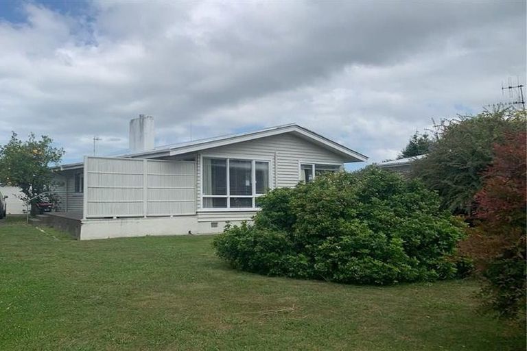 Photo of property in 63 Bill Hercock Street, Pirimai, Napier, 4112