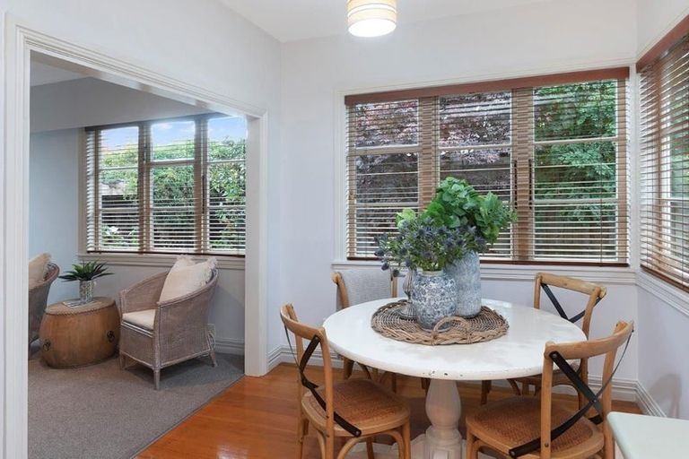 Photo of property in 56 Kotare Street, Waikanae, 5036