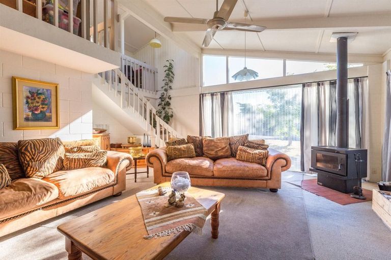 Photo of property in 25 Selwyn Road, Havelock North, 4130