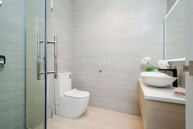 Photo of property in 42 Lockheed Street, Hobsonville, Auckland, 0618