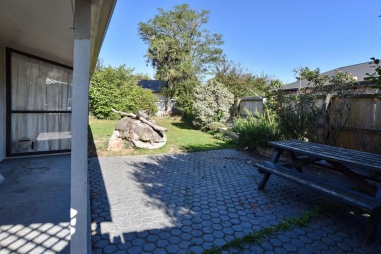 Photo of property in 11 Newnham Street, Rangiora, 7400