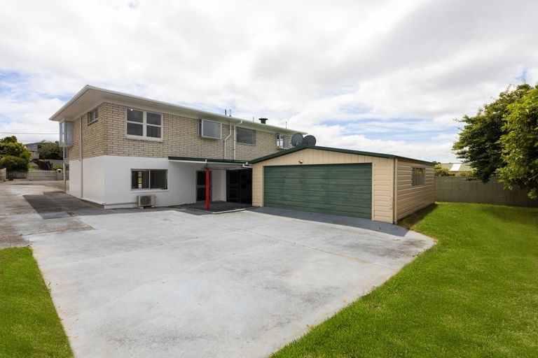 Photo of property in 15 Priscilla Crescent, Melville, Hamilton, 3206
