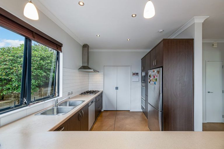 Photo of property in 19 Highfields Terrace, Henderson, Auckland, 0612