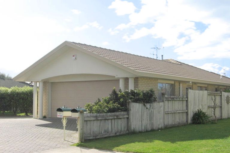 Photo of property in 37 Ocean Crest, Papamoa Beach, Papamoa, 3118