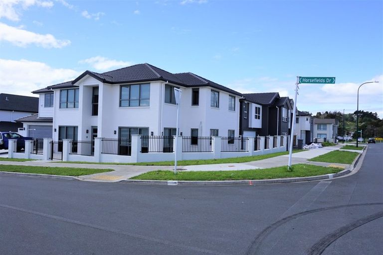 Photo of property in 22 Horsefields Drive, Flat Bush, Auckland, 2019