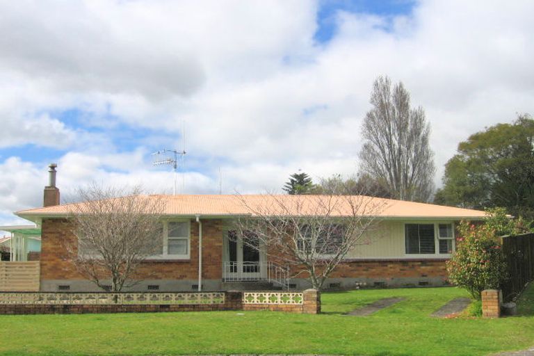 Photo of property in 73 Emmett Street, Greerton, Tauranga, 3112