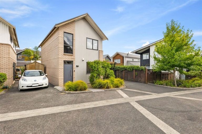 Photo of property in 5 Lester Street, Hobsonville, Auckland, 0616