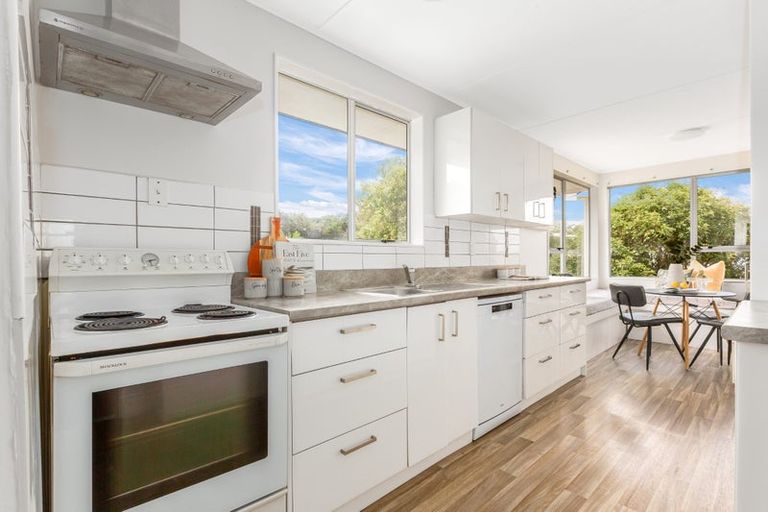 Photo of property in 9 The Bollard, Whitby, Porirua, 5024