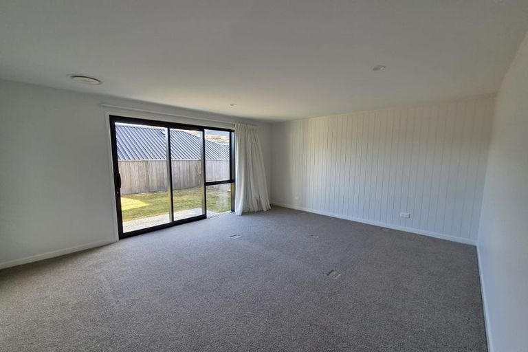 Photo of property in 20 Cheviot Street, Jacks Point, 9371