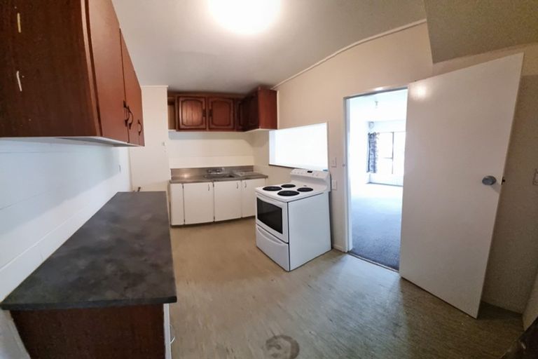 Photo of property in 129 Constable Street, Newtown, Wellington, 6021